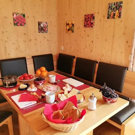 Paal 162 - Tolle Aussicht, 2 Terasssen, Grosses Grundstueck Holiday home *