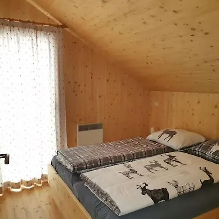 Paal 162 - Tolle Aussicht, 2 Terasssen, Grosses Grundstueck Holiday home