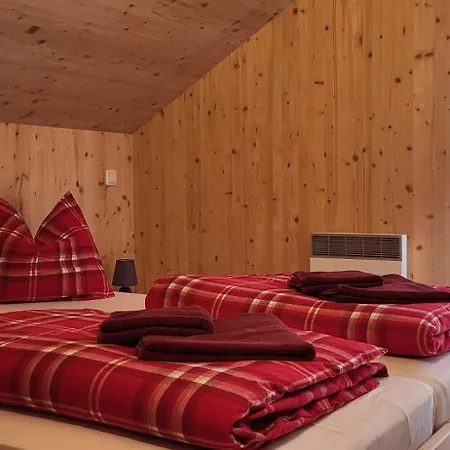 Paal 162 - Tolle Aussicht, 2 Terasssen, Grosses Grundstueck Holiday home Stadl an der Mur